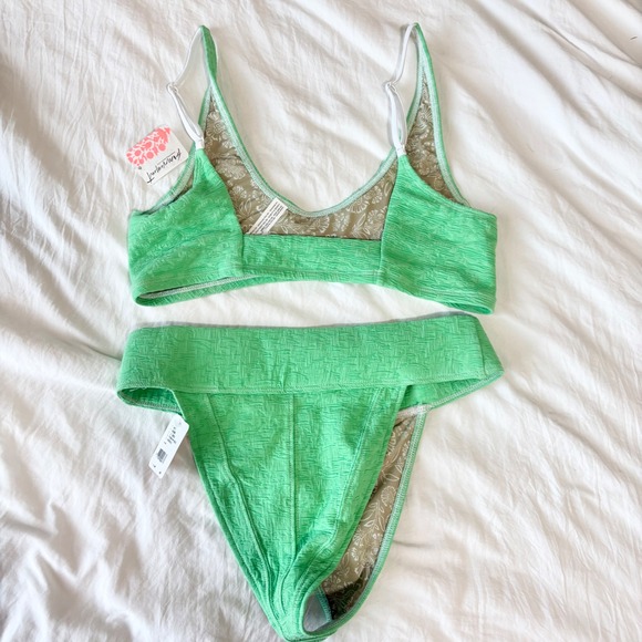 FP Beach Green Bikini Set Textured High Waist Swimsuit New Size S - Picture 7 of 8